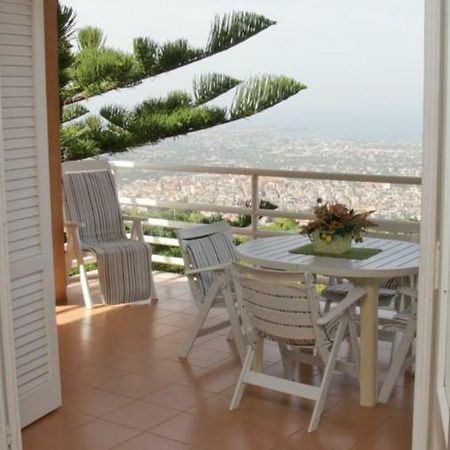 Lomarchi Holiday Home Carini Extérieur photo