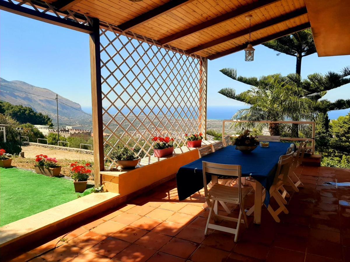 Lomarchi Holiday Home Carini Extérieur photo